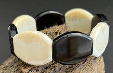 Load image into Gallery viewer, Ivory bracelet
