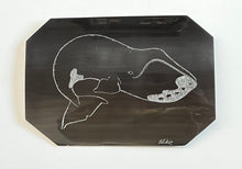 Load image into Gallery viewer, Whale carving
