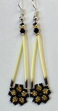 Load image into Gallery viewer, Beaded Earrings
