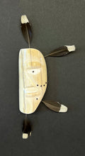 Load image into Gallery viewer, Ivory carving
