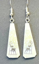 Load image into Gallery viewer, Ivory Etching Earrings
