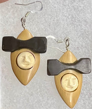 Load image into Gallery viewer, Ivory earrings
