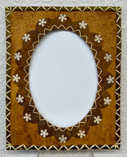 Load image into Gallery viewer, Birch frame
