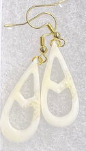 Load image into Gallery viewer, Ivory Earrings
