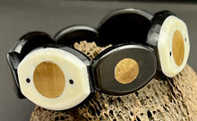 Load image into Gallery viewer, Ivory bracelet
