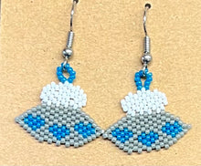 Load image into Gallery viewer, Earrings
