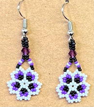 Load image into Gallery viewer, Earrings
