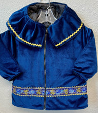 Load image into Gallery viewer, Atikluk Jacket
