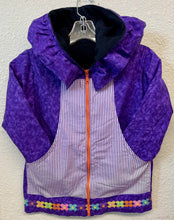 Load image into Gallery viewer, Atikluk Jacket
