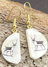 Load image into Gallery viewer, Etching Ivory Earrings

