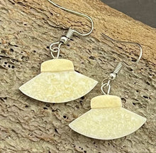 Load image into Gallery viewer, Ivory Ulu Earrings
