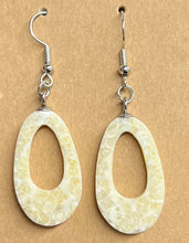 Load image into Gallery viewer, Ivory earrings
