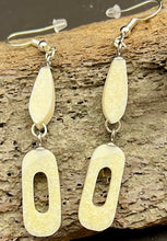 Load image into Gallery viewer, Ivory  Earrings
