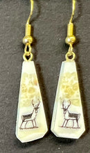 Load image into Gallery viewer, Etching Ivory Earrings
