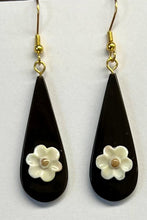 Load image into Gallery viewer, Ivory &amp; Baleen Earrings
