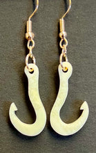 Load image into Gallery viewer, Ivory  Earrings
