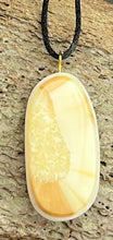 Load image into Gallery viewer, Ivory Necklace

