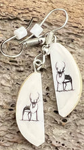 Load image into Gallery viewer, Etching Ivory Earrings
