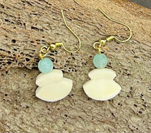Load image into Gallery viewer, ULU Earrings
