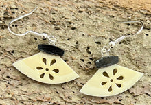 Load image into Gallery viewer, Ulu Earrings
