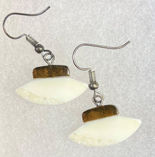 Load image into Gallery viewer, Ivory Ulu Earrings
