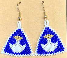 Load image into Gallery viewer, Beaded Ulu Earrings
