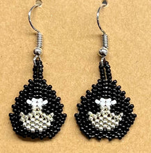 Load image into Gallery viewer, Beaded  Earrings
