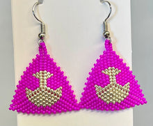 Load image into Gallery viewer, Beaded Ulu Earrings
