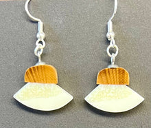 Load image into Gallery viewer, Ulu Earrings
