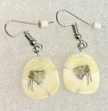 Load image into Gallery viewer, Etching Ivory Earrings
