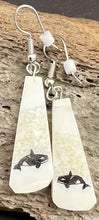 Load image into Gallery viewer, Etching Ivory Earrings
